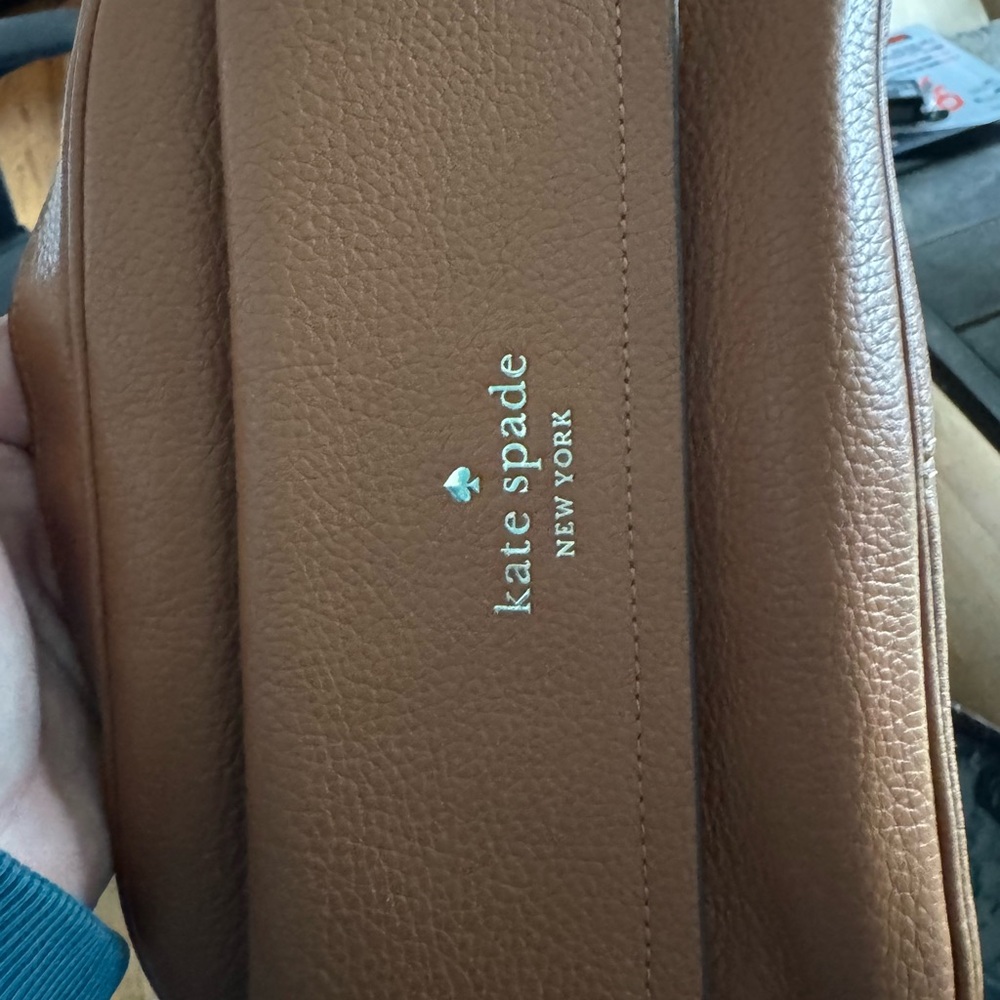Kate Spade Tan Leather cross body Zip Bag